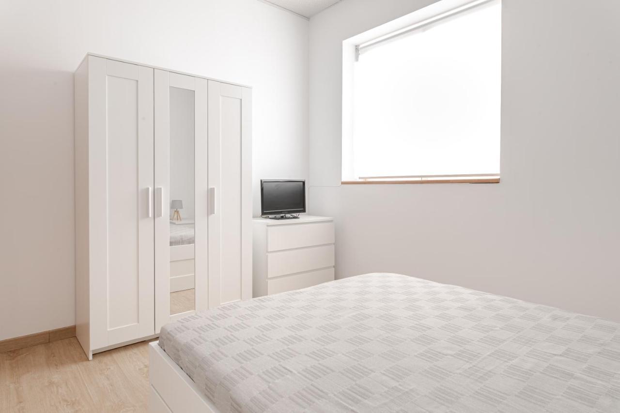 Gus Apartment Аликанте Екстериор снимка